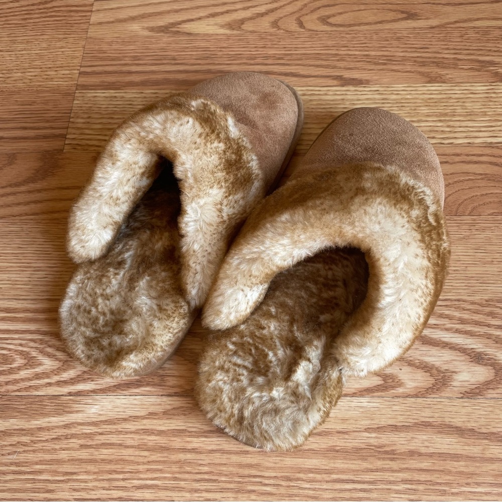 Lamo- Ladies Scuff Slipper in Chestnut Size 6.5-7 - Picture 3 of 10